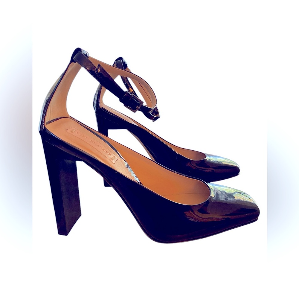 Atlas Ankle Wrap Patent Pumps size 5.5